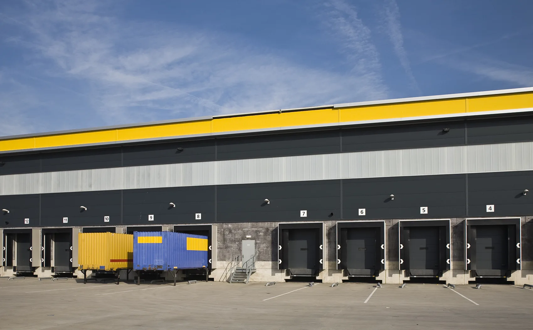 Interior view of the fresh produce steel structure cold storage