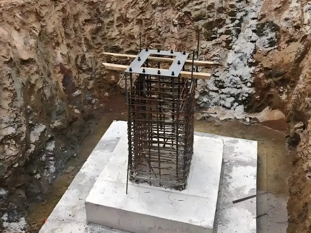 PEB Portal Frame Anchor Bolt Detailing: AISC & ACI Standards