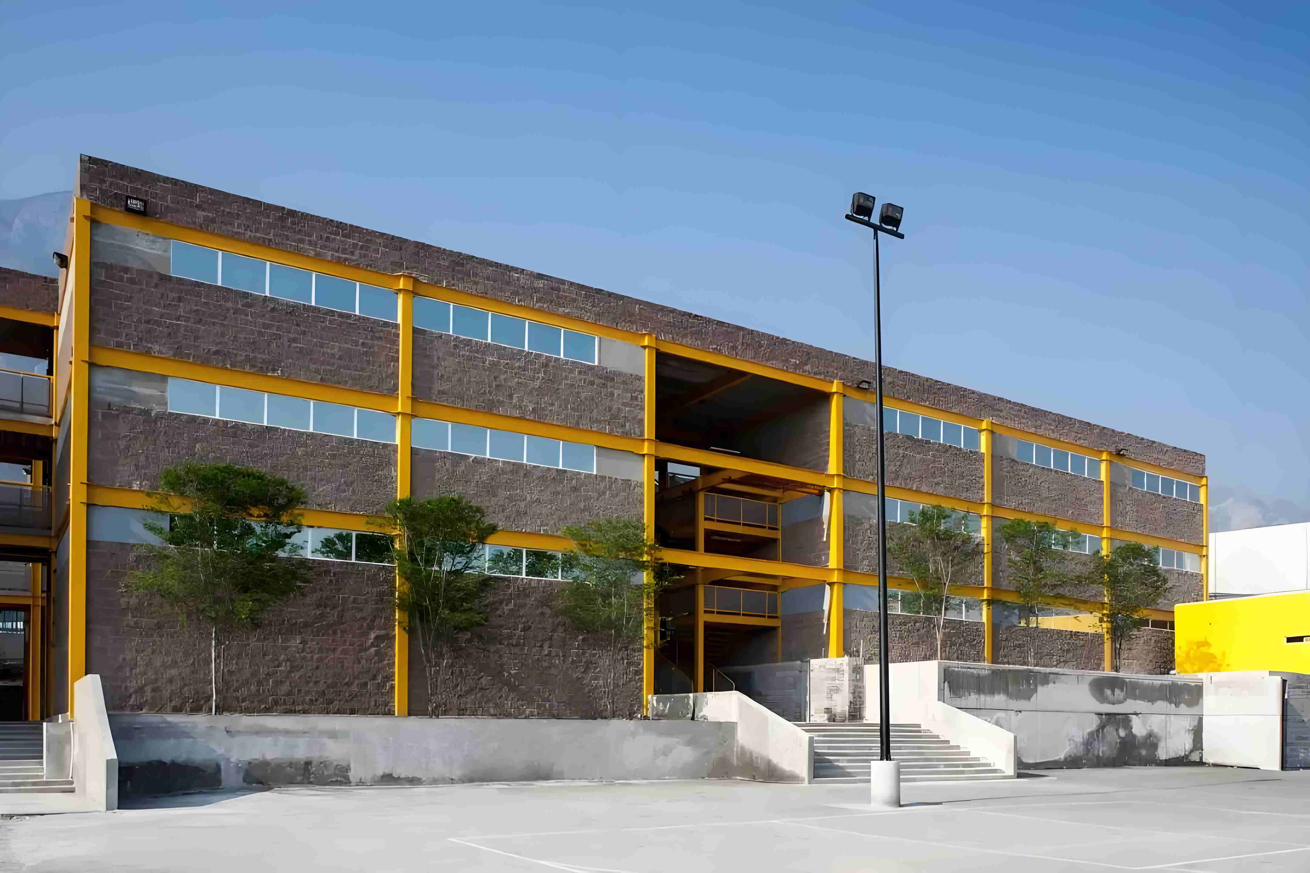 Prefab Multi-Storey Steel Schools & Hospitals: Seismic Safety